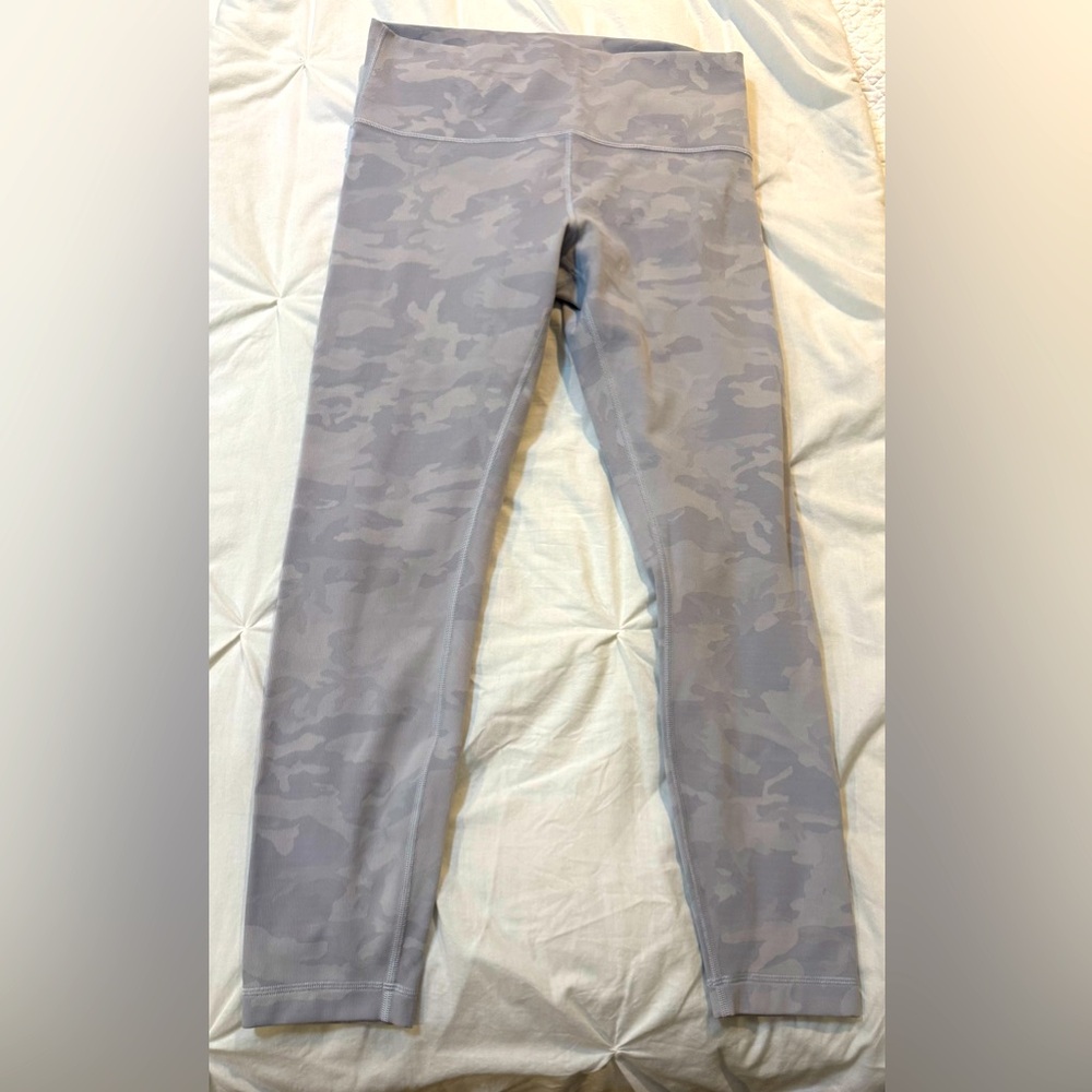 Lululemon Grey Camo Leggings Size 12